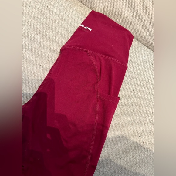 Alphalete leggings red small - Picture 4 of 4